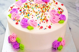 Floral Simple Design Cake