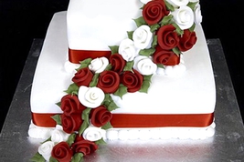 2 Storey Wedding  Cake 1