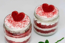 Red Velvet Jar Cake with Rose