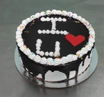 choco vanilla love cake
