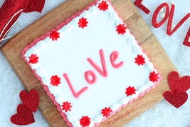 Love  Blooming Red N White
