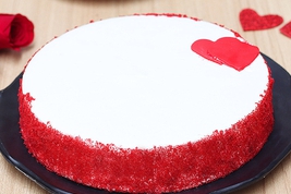 red velvet little heart cake