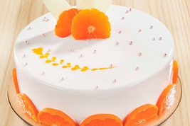 heavenly vanilla fruit cake
