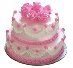 Weeding Strawberry Cake
