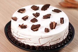 gleeful oreo cake