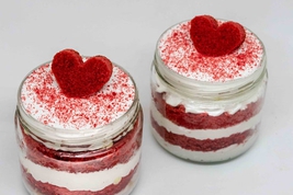 Red Velvet Jar Cake
