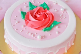 Pink Rose Chocolate Flavor Cake